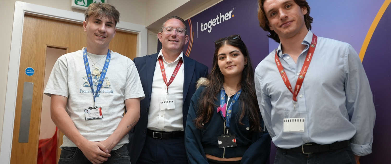 26.06.08 Industry judges recognise top talent in Reaseheath's annual design challenge_02